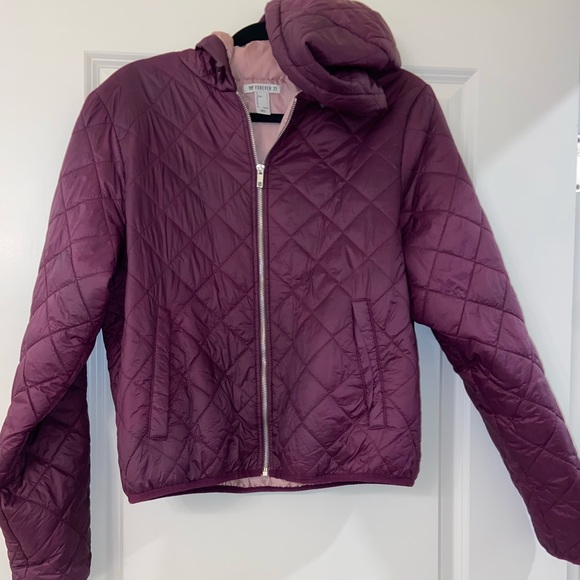 Purple Puffer Jacket. Large. Fits like a Medium. - Picture 3 of 3